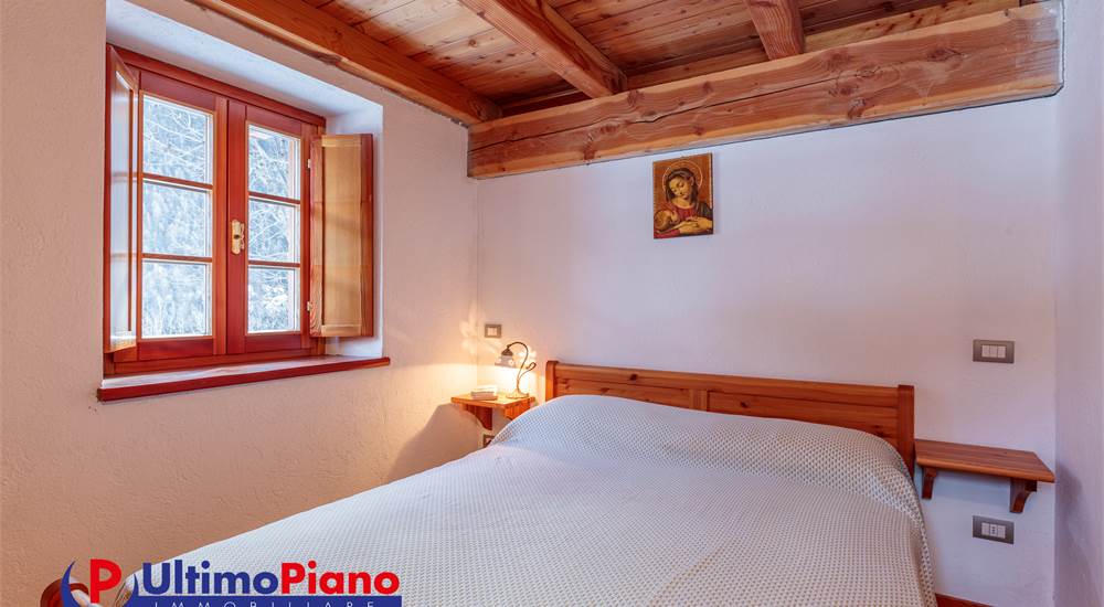 PRIMA CAMERA DA LETTO