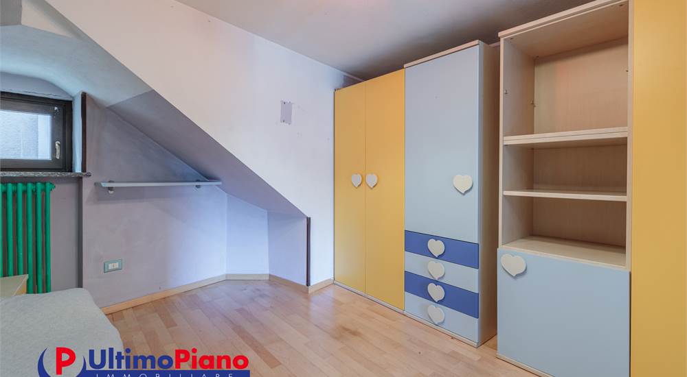 SECONDA CAMERA DA LETTO