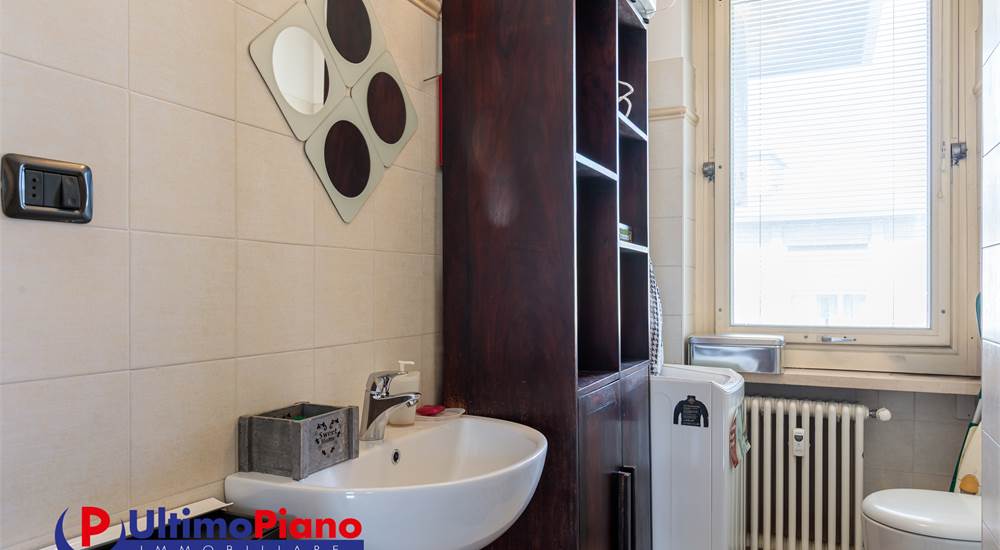 BAGNO DI SERVIZIO